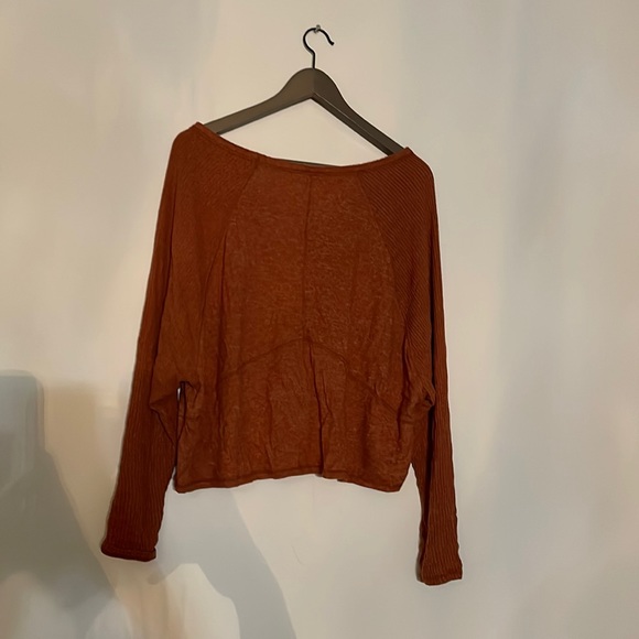 Urban Outfitters long sleeve shirt - Picture 2 of 2